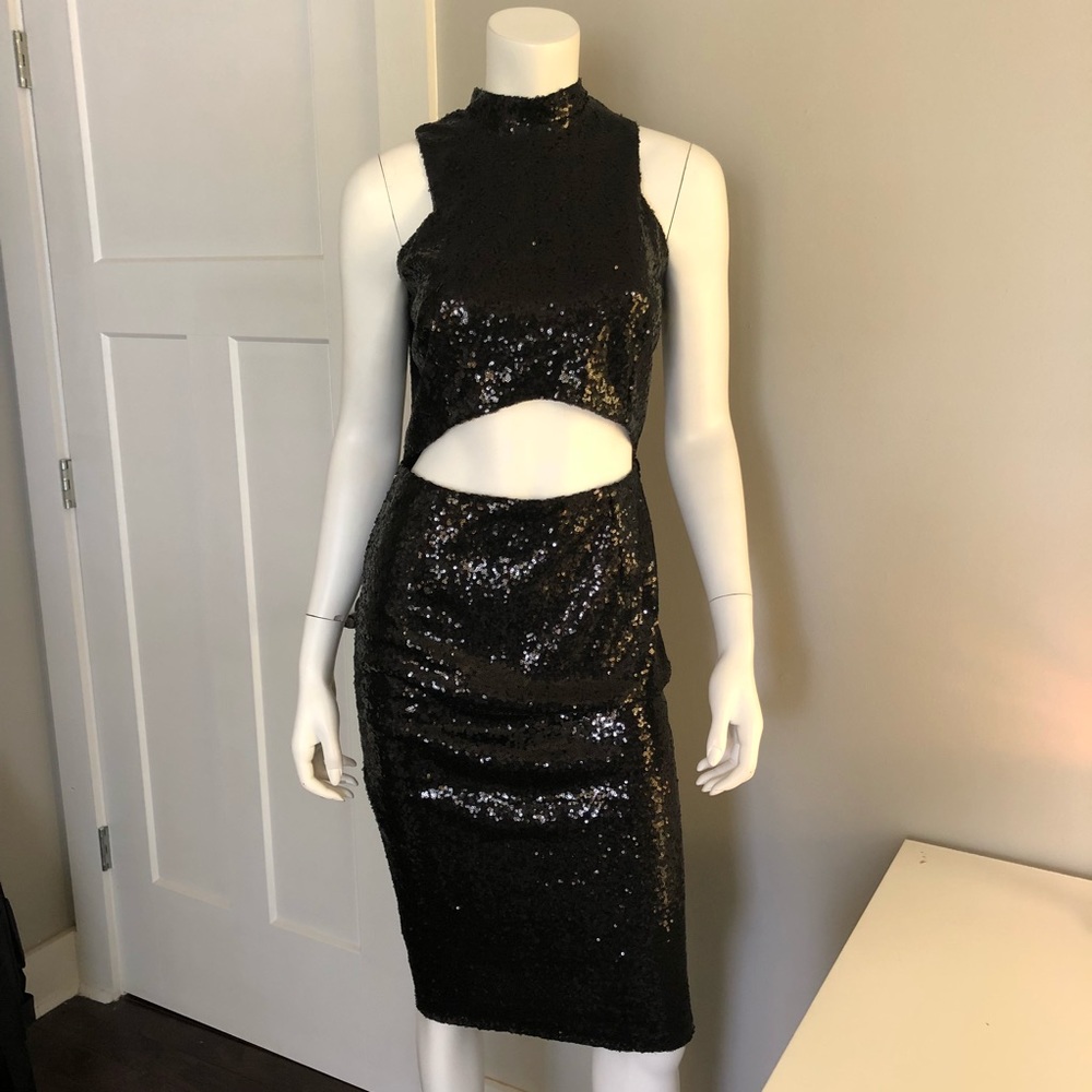 NWT Missguided Black Sequin Dress Cut Out 8 Midi